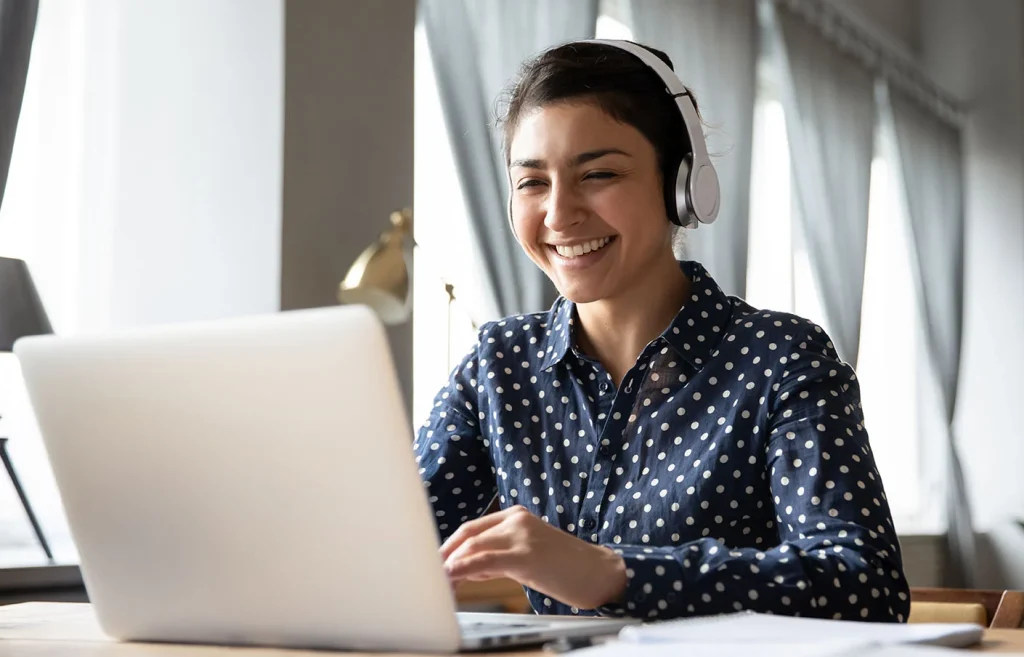 advantage online learning